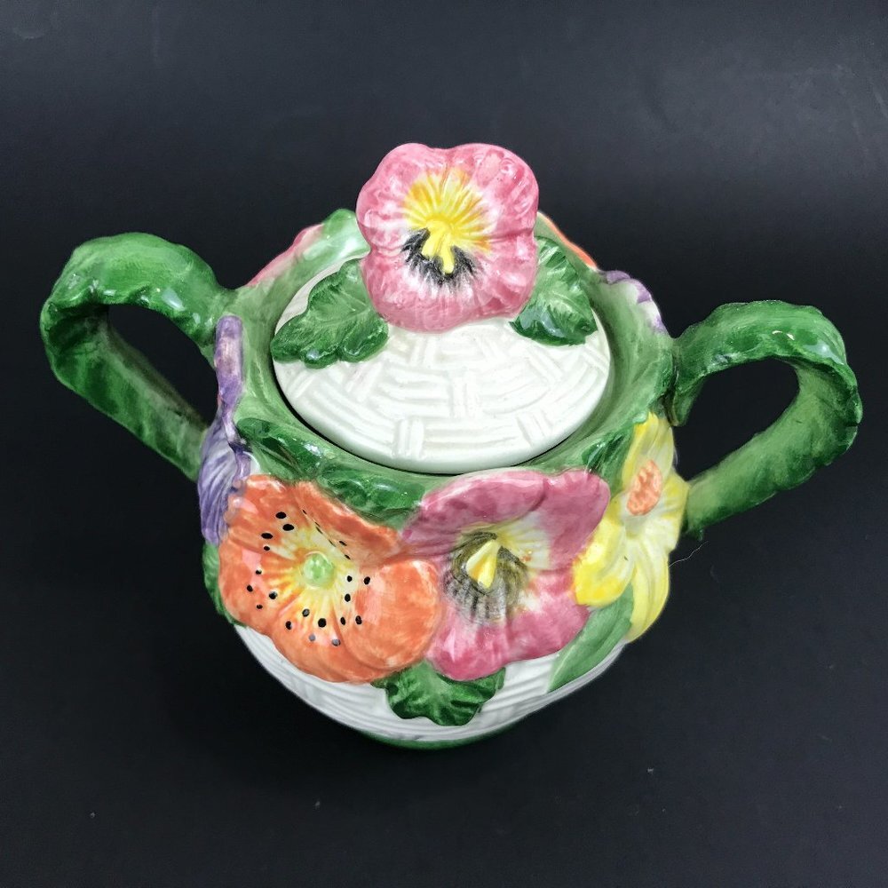 Omnibus Fitz and Floyd Sugar bowl w/lid